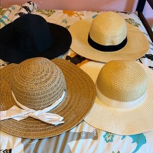 4 Stylish Straw and Black Sun Hats Set total 4 almost new